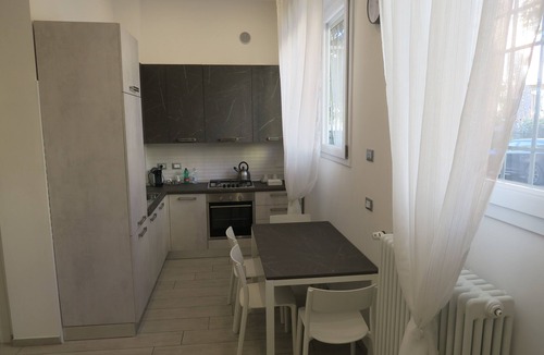 Fossolo Apartment | B&BO SAGO in zona centrale nel quartiere Savena.