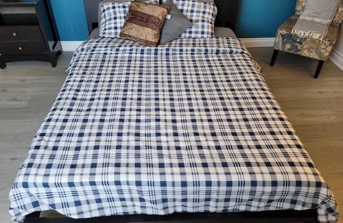 Los Angeles Hotel | (B00) Queen Bed Hotel Style Suite
