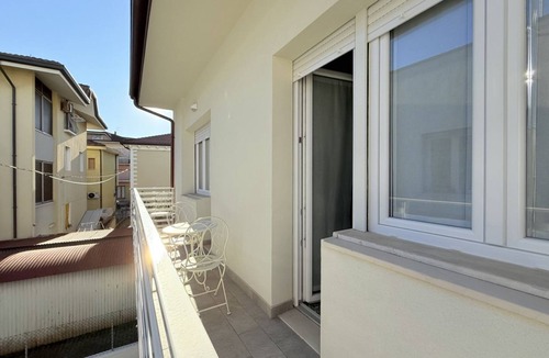 Bellaria-Igea Marina Apartment | B002 - Bellaria, large apartment close to the sea