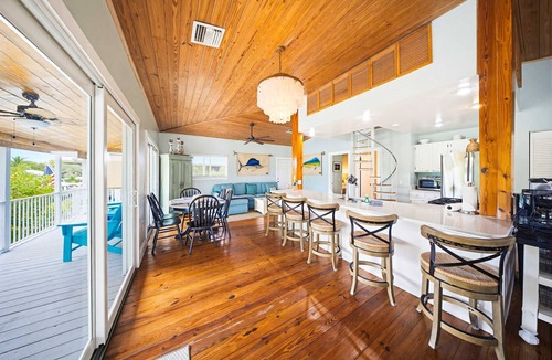Cutthroat Harbor Estates House | Bahama Breeze in the Keys