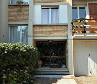 San Lazzaro di Savena Bed & Breakfast | BASISA Bed&Breakfast