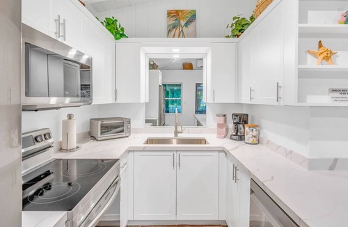 Key Largo House | Bay Sunsets Free Kayaks/Paddleboard Jacuzzi