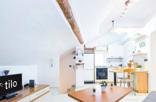 Voltri Apartment | Beach 4M|1BR| A/C| Wi Fi by Tilo
