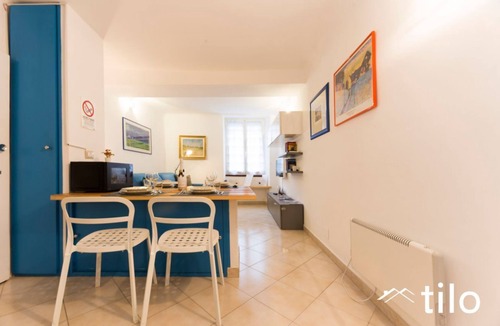 Nervi Apartment | Beach 5M| 1BR| A/C| Wi Fi by Tilo