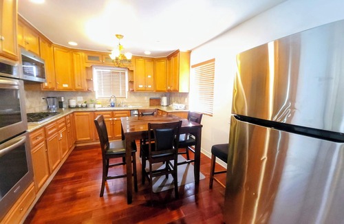 North Redondo House | Beach house w/fireplace, jetted tub, foosball