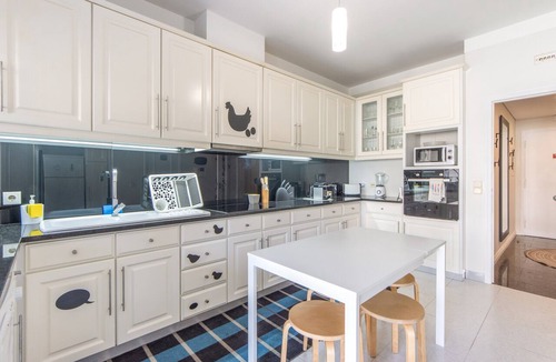 Canidelo Apartment | Beach Sunset – Oceanfront Apartment with Terrace and Sea View