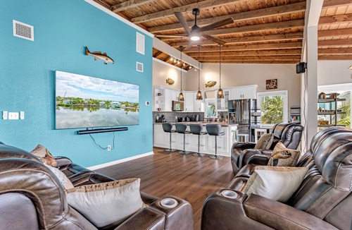 Ramrod Key House | Beachfront 3B/3B Fishing Oasis