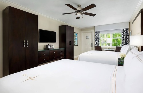 Uptown - Upper Duval House | Beachside Dream! 3 Stylish Units, Near Key West Butterfly & Nature Conservatory