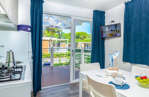 Le Rocchette House | Beautiful apartment in villa for 3 people with WIFI, A/C, pool, TV and patio