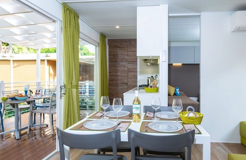 Le Rocchette House | Beautiful apartment in villa for 4 guests with WIFI, pool, A/C, TV and terrace