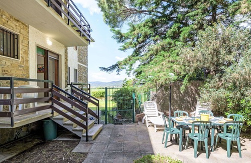 Roccamare House | Beautiful villa for 6 people with TV, patio and pets allowed