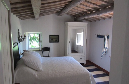 Montefalcone Appennino House | Beautifully Styled Farmhouse Cottage With Stunning Panoramic Views