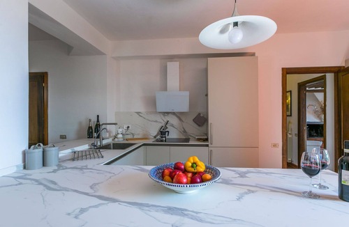 Castellina in Chianti House | Beautiful villa for 10 people with A/C, WIFI, TV, patio and panoramic view