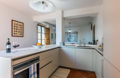 Castellina in Chianti House | Beautiful villa for 10 people with A/C, WIFI, TV, patio and panoramic view