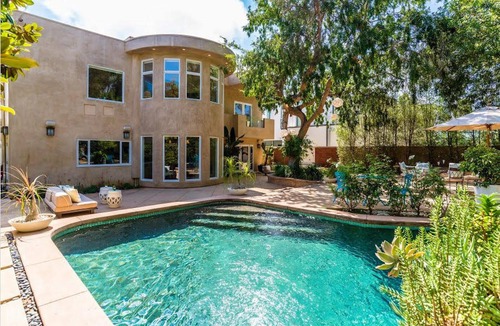 North of Montana House | Beautiful and Spacious Home in the Heart of Santa Monica, CA