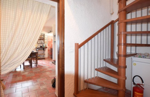 Montescudaio Apartment | Beautiful apartment in Montescudaio with WiFi