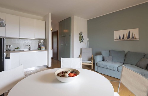Pietrabruna Apartment | Beautiful apartment for 4 guests with WIFI, TV, balcony and pets allowed