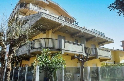 Silvi Marina Apartment | Beautiful apartment for 3 people with WIFI, TV, terrace and pets allowed