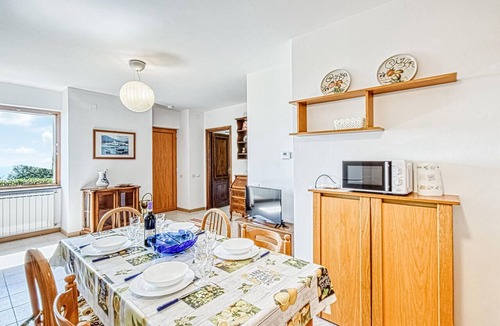 Recco Apartment | Beautiful apartment in Recco with house sea view