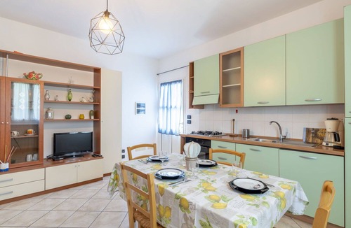Gazzelli Apartment | Beautiful apartment for 4 people with pool, WIFI, balcony, pets allowed and panoramic view