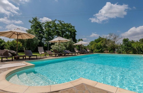 Sasso dʼOmbrone Villa | Beautiful apartment in villa with A/C, pool, WIFI, TV, patio, pets allowed and panoramic view