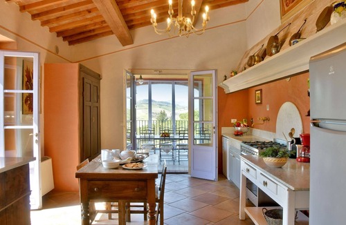 Casale Marittimo Villa | Beautiful detached farmhouse 10 km from the sea. Heated infinity pool and breathtaking views!