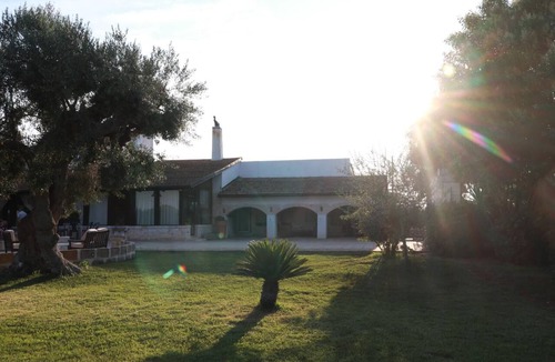 Conversano House | Beautiful Historic Double Room Elianna N.4
