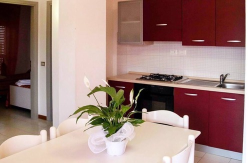 Luni Mare Apartment | Beautiful apartment for 4 guests with WIFI, A/C, pool, TV, balcony and pets allowed