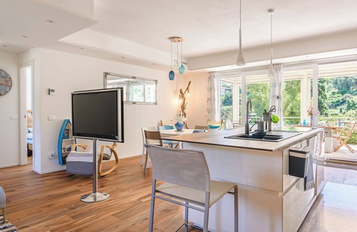 Rio Villa | Beautiful private villa for 6 people with WIFI, A/C, TV and patio