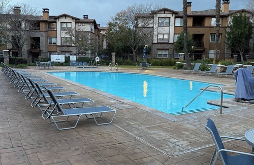 Rancho Cucamonga Apartment | Beautiful spacious 1 bed room a large balcony patio