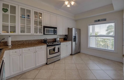 Key West Condo | Beautiful Stock Island Rental ~10 Min from Downtown Key West