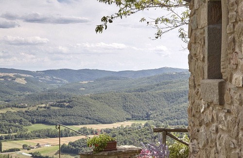 Bivio Lugnano Villa | Beautiful villa with spectacular views in a rural location