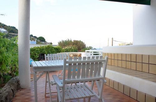 Ponza Villa | Beautiful villa within walking distance of the harbor, near Chiaia di Luna.