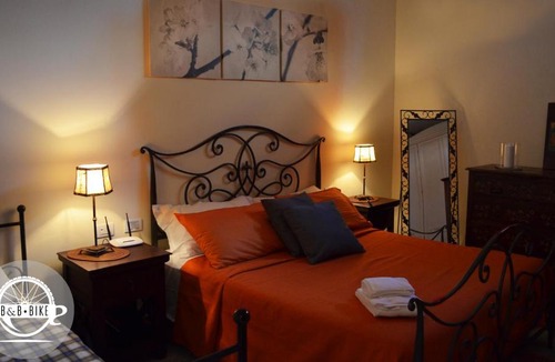 Castel Cellesi Bed & Breakfast | Bed and Breakfast Bike