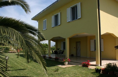 Sonnino Bed & Breakfast | Bed and Breakfast Elisa