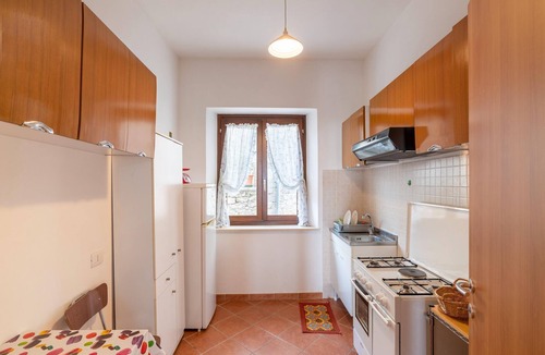 Polino Apartment | Belvilla by OYO Casa Castiglia
