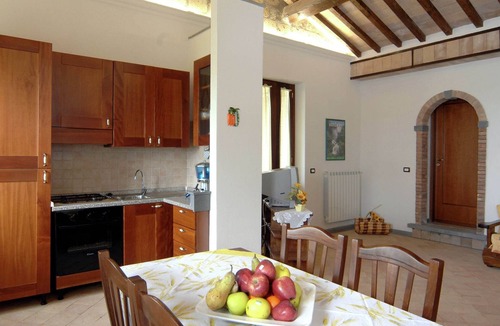 Bagnoregio House | Belvilla by OYO Farmhouse with Private Pool