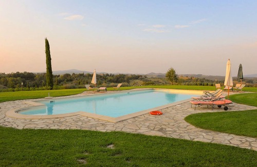 Parrano Villa | Belvilla by OYO Vocabolo RondÃ³ 12 p