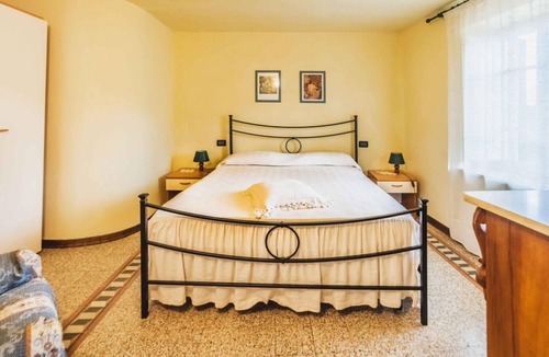 Poggio Apartment | Belvilla by OYO Suffredini e Piazzetta