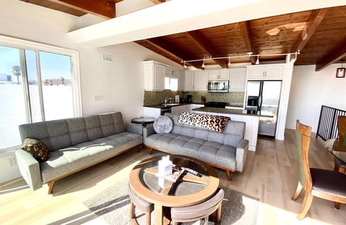 Hermosa Beach House | Best Beach Home- Steps To The Sand - Awesome !