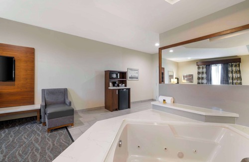 Gardena Hotel | Best Western Plus Gardena Inn & Suites
