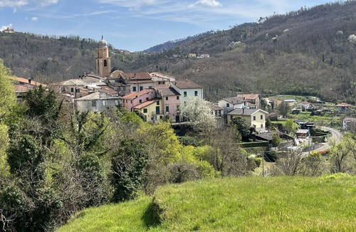 Carrodano Inferiore Apartment | Between the 5 Terre and the Val di Vara, a small house in the village.