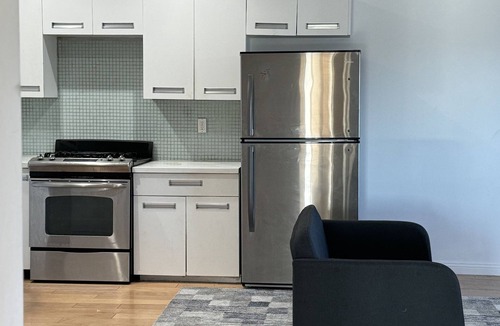 Pico - Robertson Condo | Beverly Hills Penthouse Near Rodeo Dr.