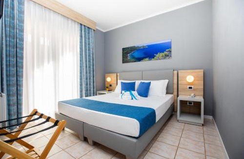 Porto Santo Stefano Hotel | Bike&Boat Argentario Hotel