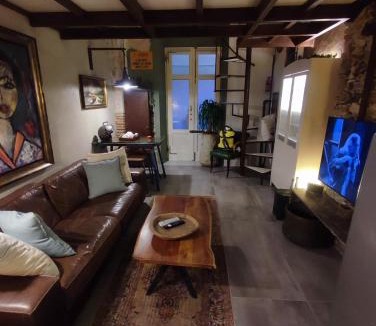 Marina di Carrara House | Bilocale stile loft centro storico