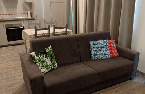 Mazzo Apartment | Bnbook Studio Gandhi