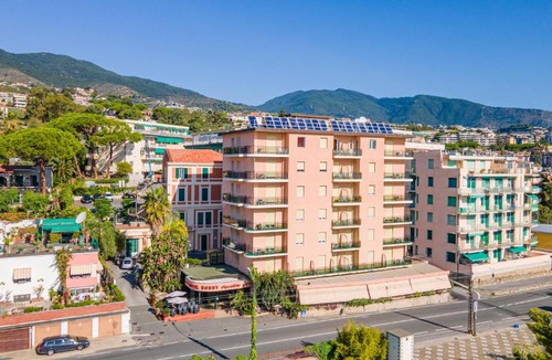 Sanremo Hotel | Bobby Executive