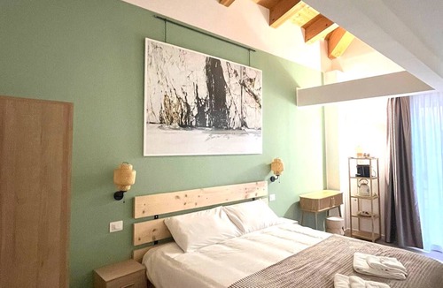 Province of Bologna House | Bologna Rooms & Art