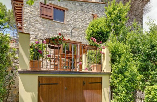 Spoleto Villa | BORGO ACQUAIURA