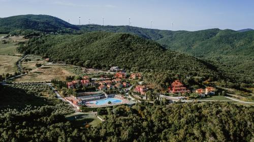 Riparbella Apartment | Borgo San Pecoraio Resort